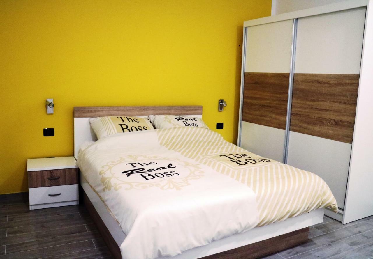 Apartment Toni Pula Zewnętrze zdjęcie